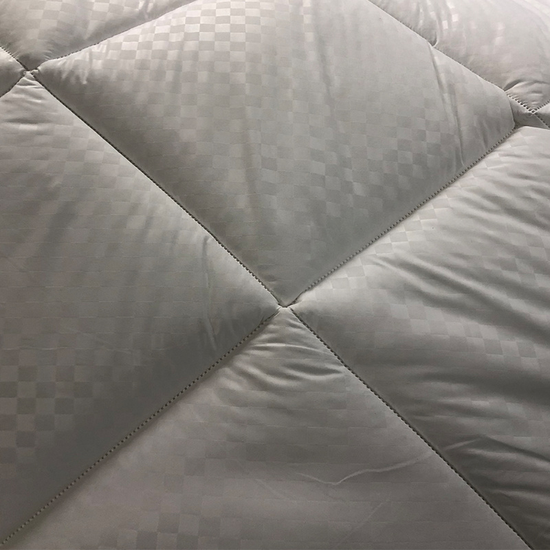 Ultrasone composiet embossing snijmachine